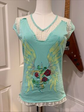 Romantic Mint Winged Graphic V-Neck Tank